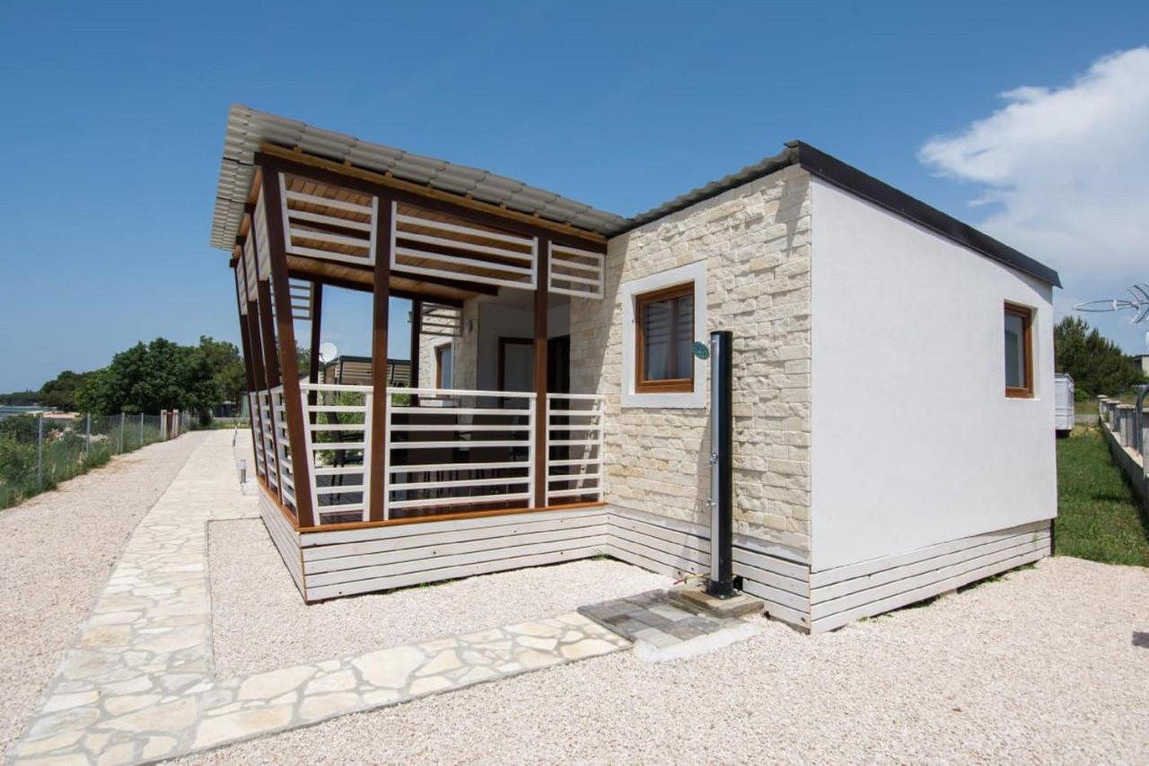 Mobile Home Plumeria 1 Biograd Na Moru Zewnętrze zdjęcie